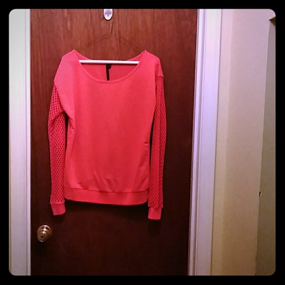Women's Top